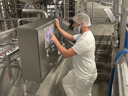 Hinter dem Käse: Lieuwe, vom Schweißer / Mechaniker und Möbelbauer zum Käsemacher